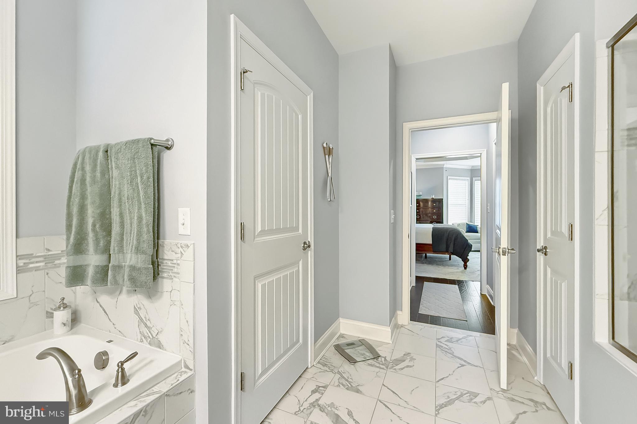 INDEPENDENCE - Residential