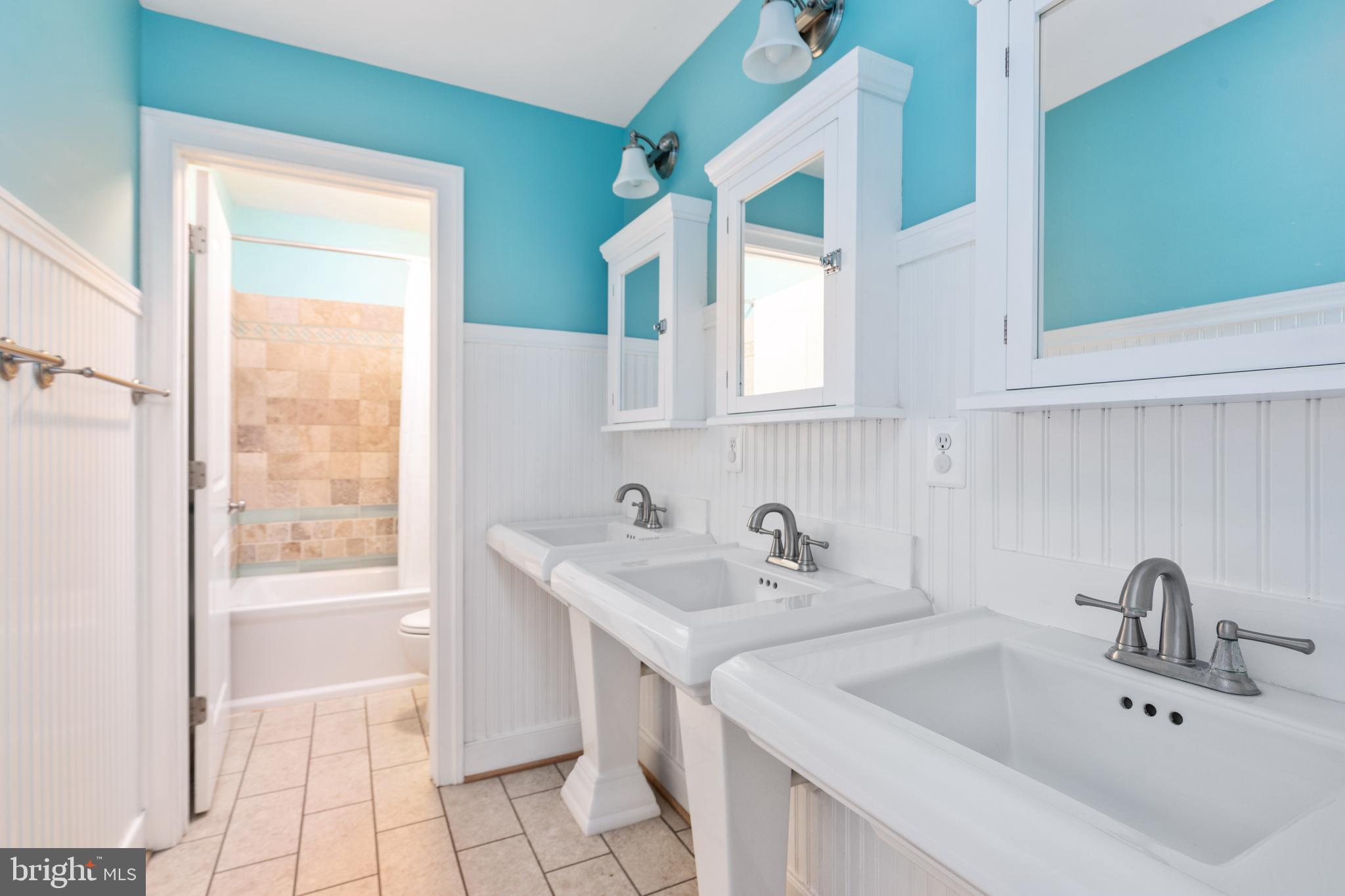 BAYSIDE - Residential