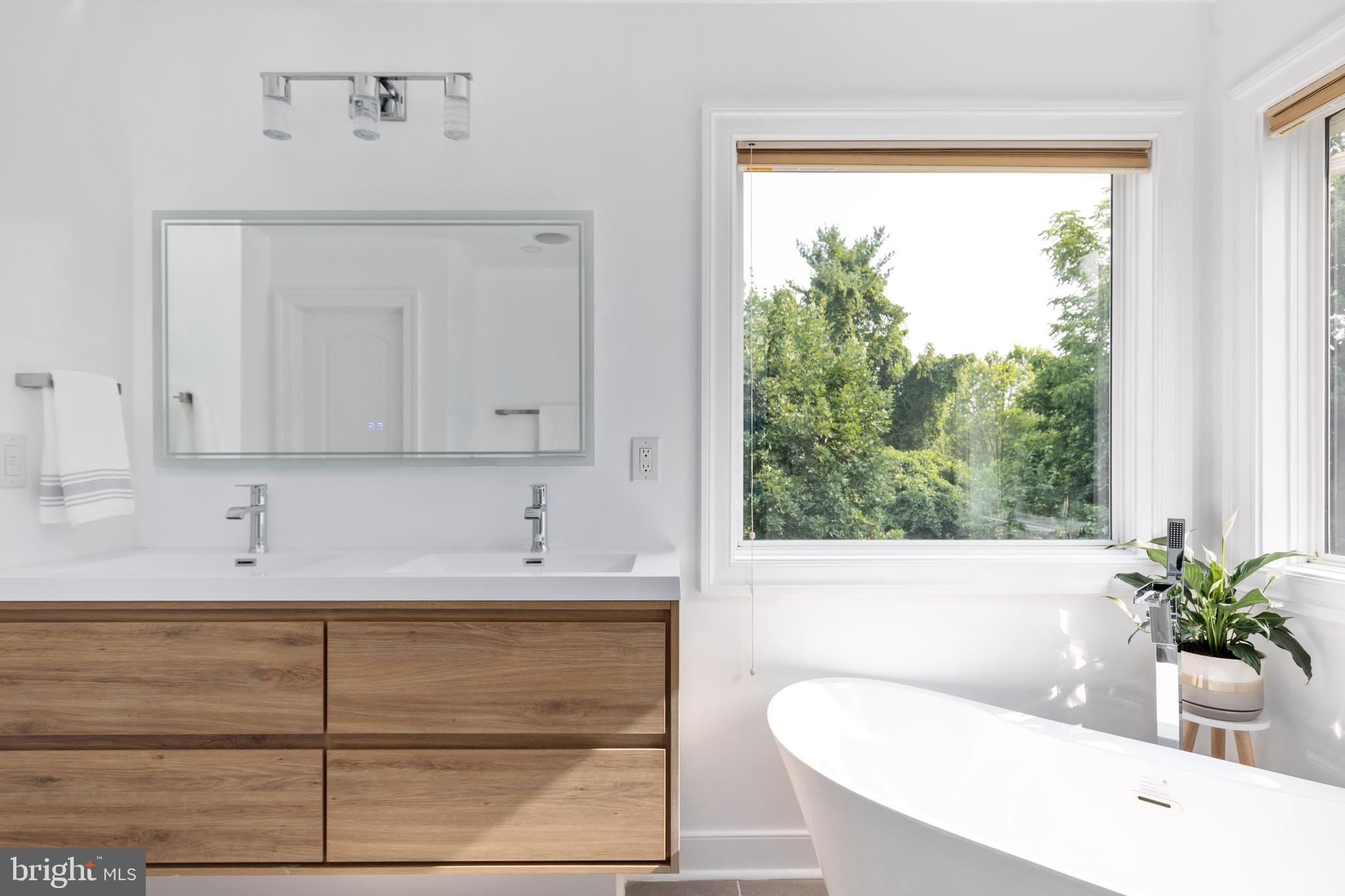 BAYSIDE - Residential