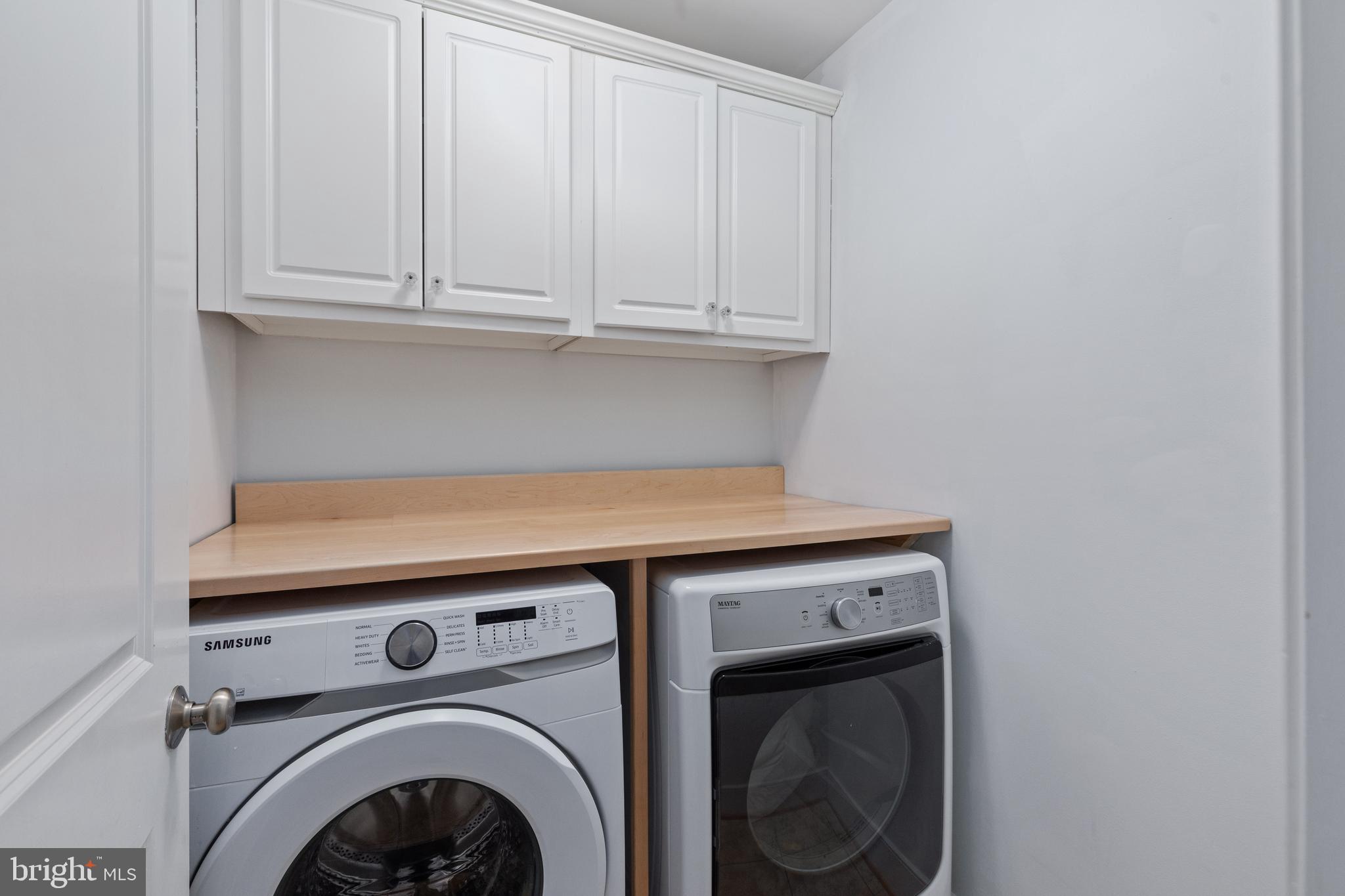 BAYSIDE - Residential