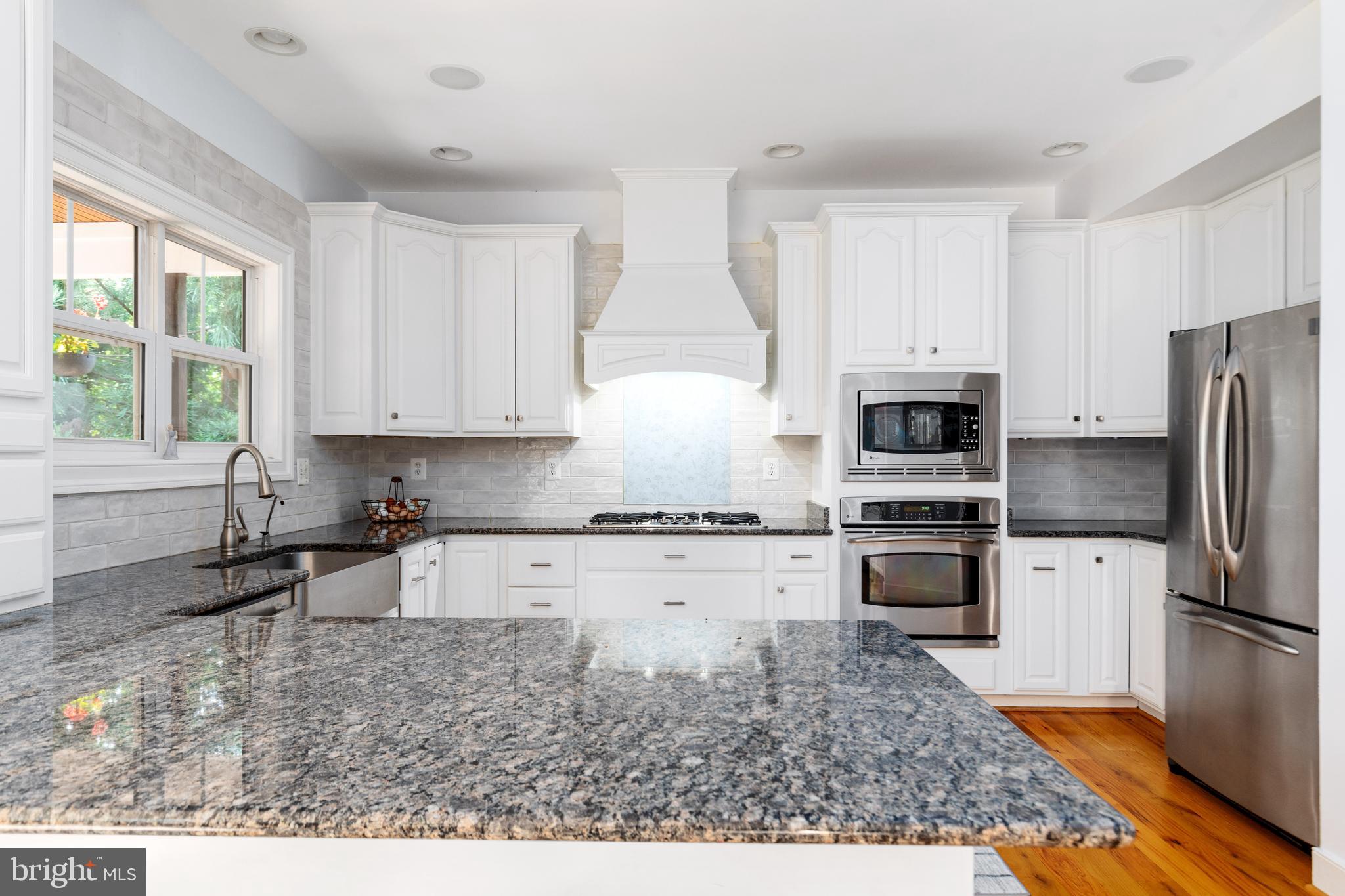 BAYSIDE - Residential