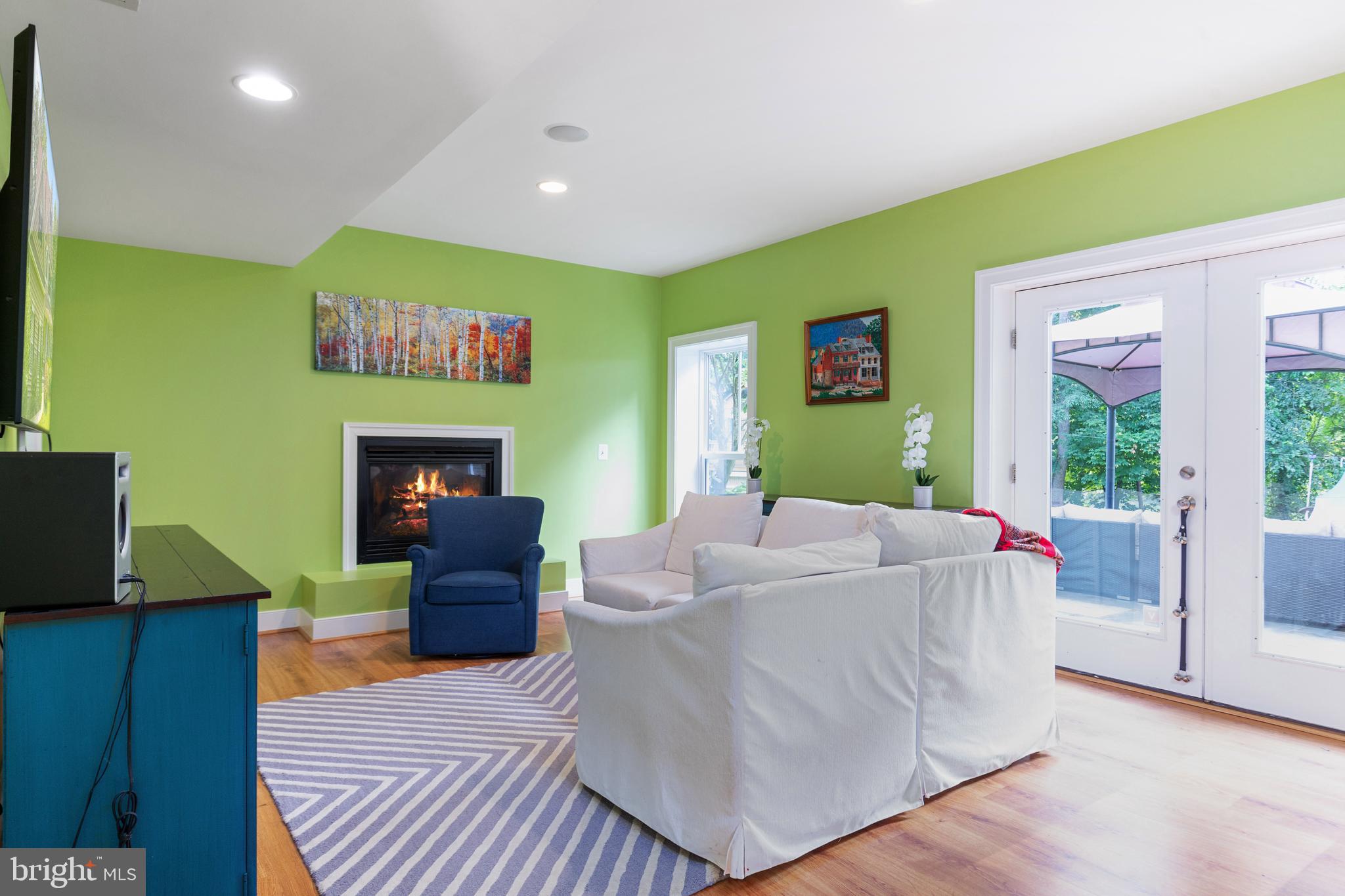 BAYSIDE - Residential