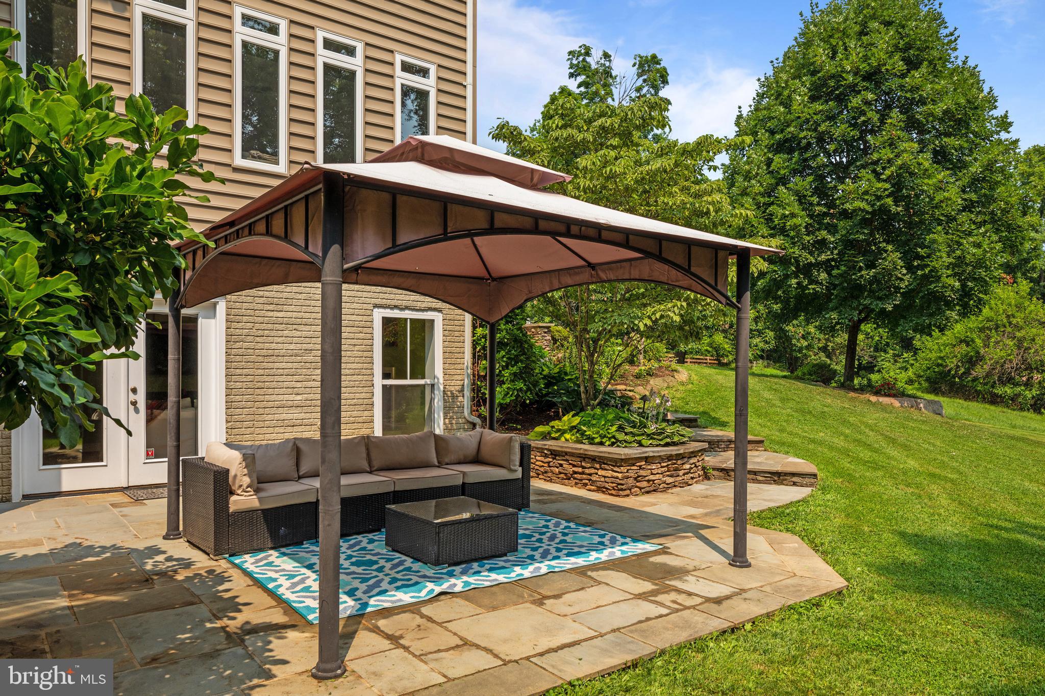 BAYSIDE - Residential