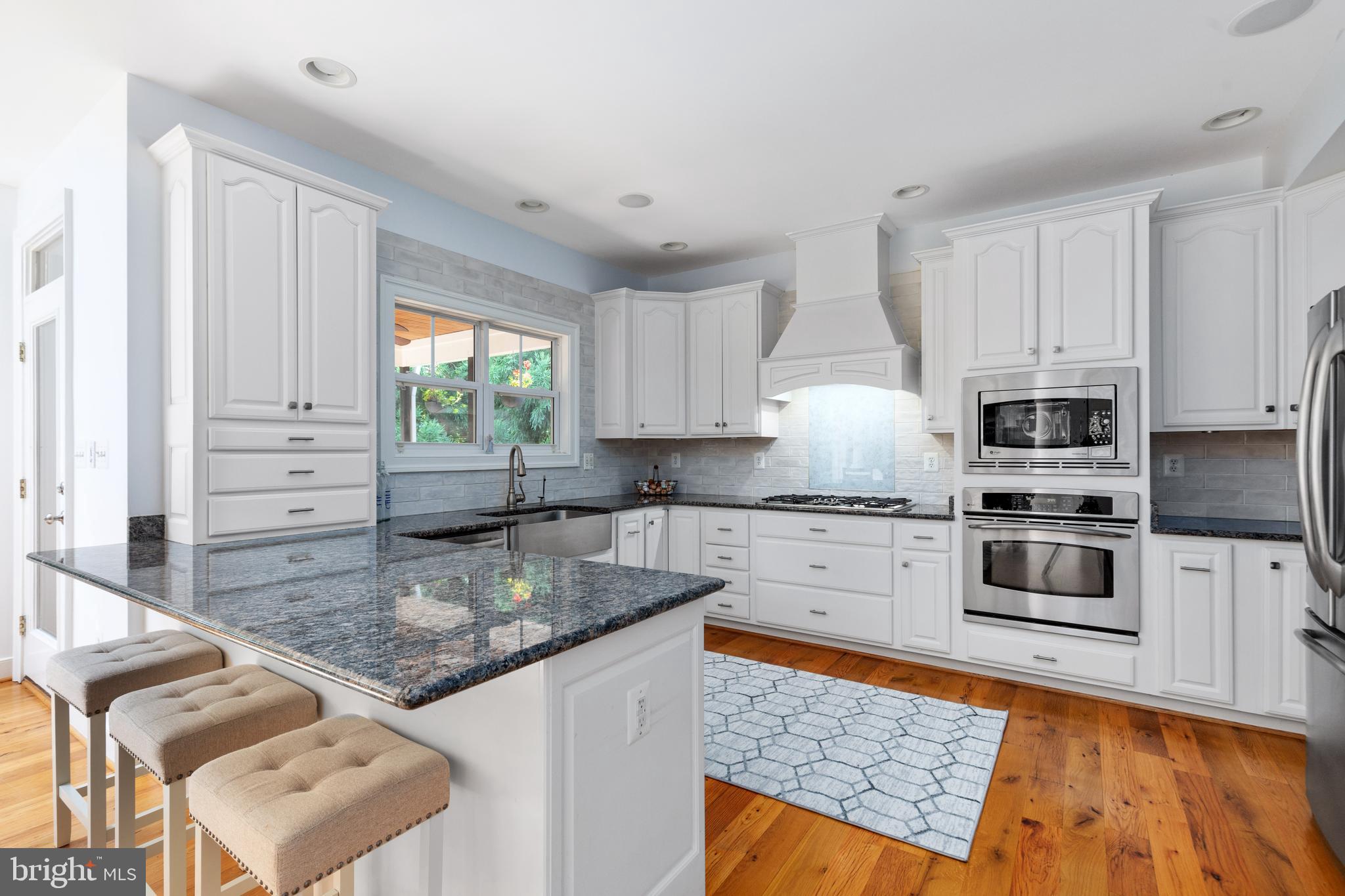 BAYSIDE - Residential