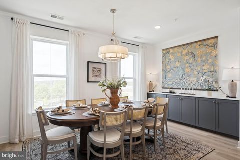 Tiny photo for 14911 Deco Circle #LOT 94, CHANTILLY, VA 20151 (MLS # VAFX2279260)