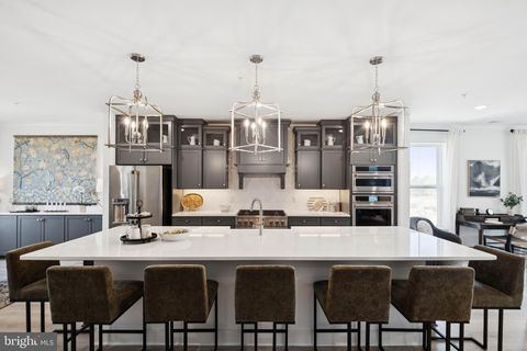 Tiny photo for 14911 Deco Circle #LOT 94, CHANTILLY, VA 20151 (MLS # VAFX2279260)