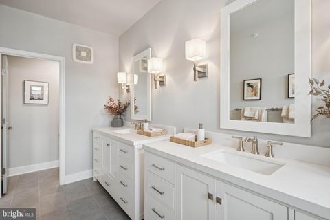 Tiny photo for 14911 Deco Circle #LOT 94, CHANTILLY, VA 20151 (MLS # VAFX2279260)