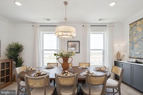 Tiny photo for 14911 Deco Circle #LOT 94, CHANTILLY, VA 20151 (MLS # VAFX2279260)