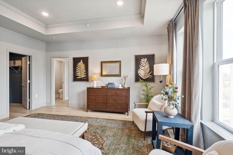Tiny photo for 14911 Deco Circle #LOT 94, CHANTILLY, VA 20151 (MLS # VAFX2279260)