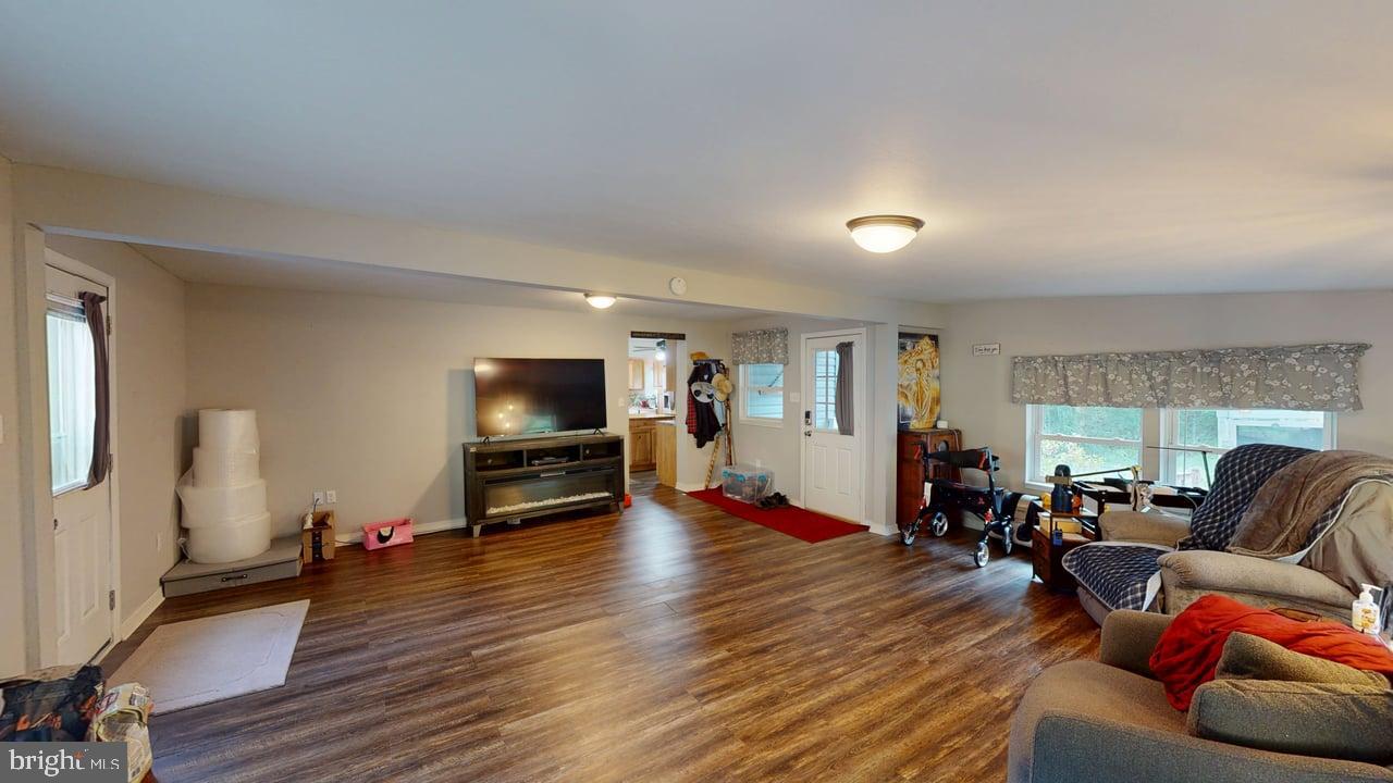 FORT ASHBY - Residential