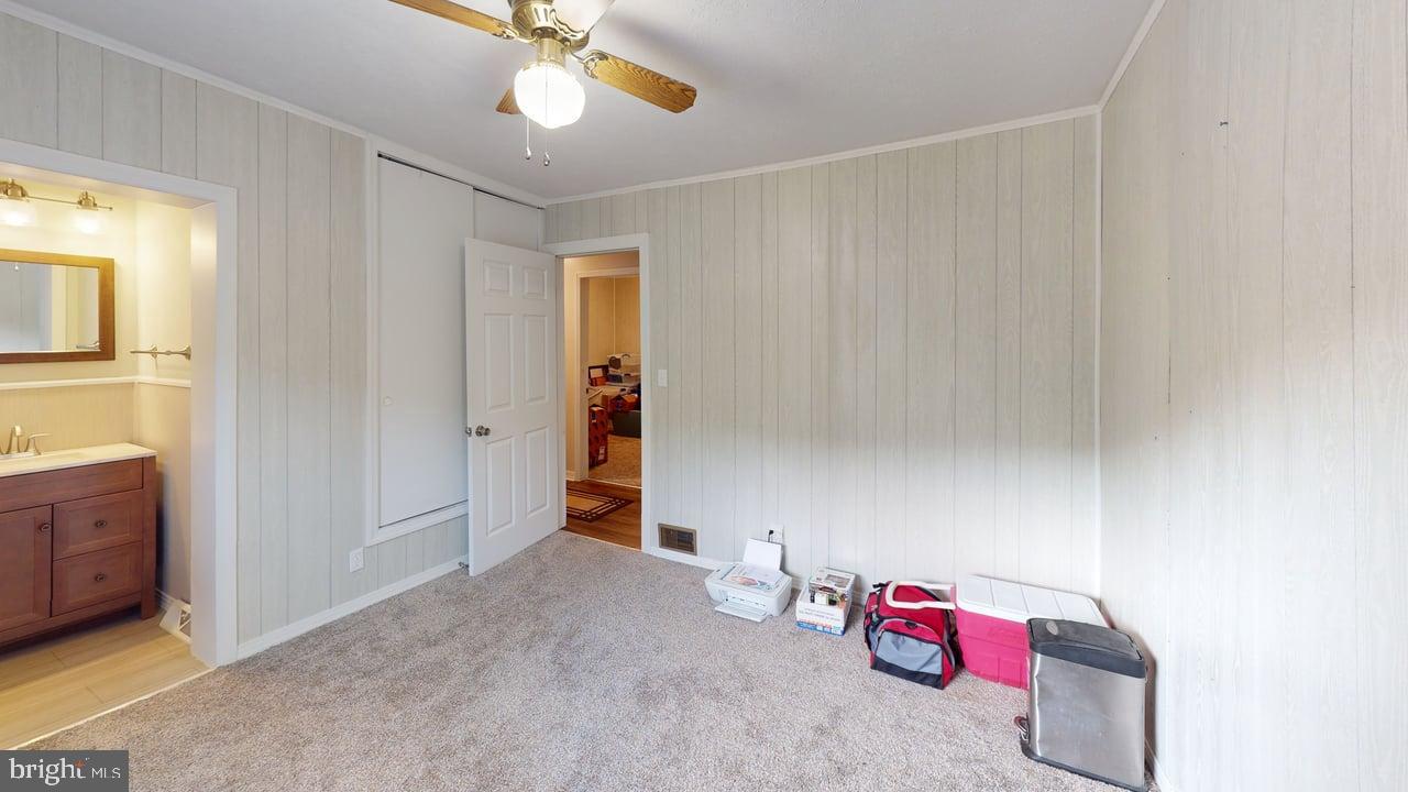 FORT ASHBY - Residential