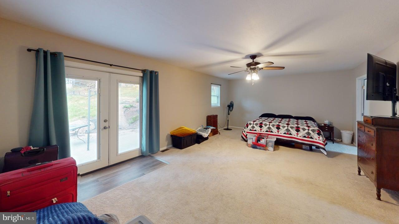 FORT ASHBY - Residential