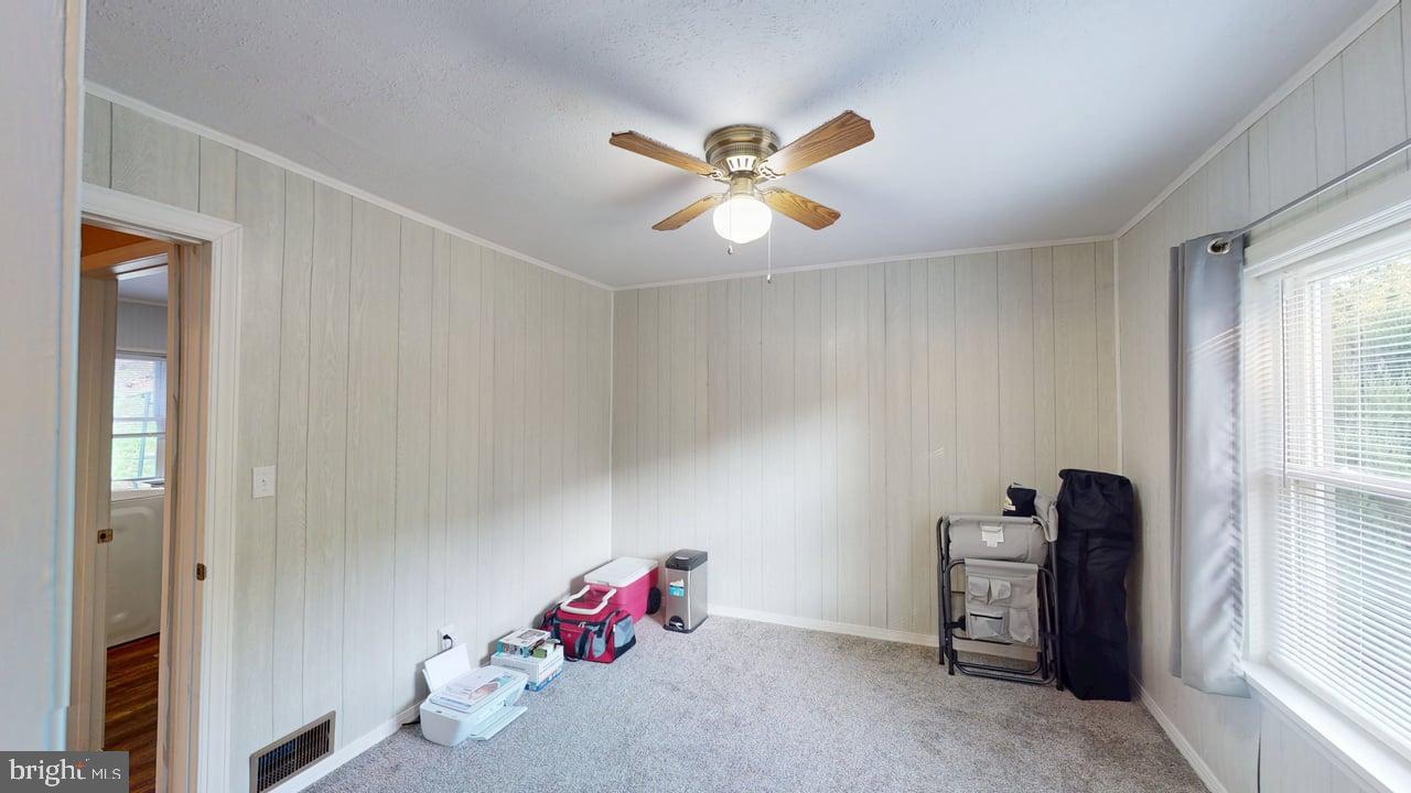 FORT ASHBY - Residential