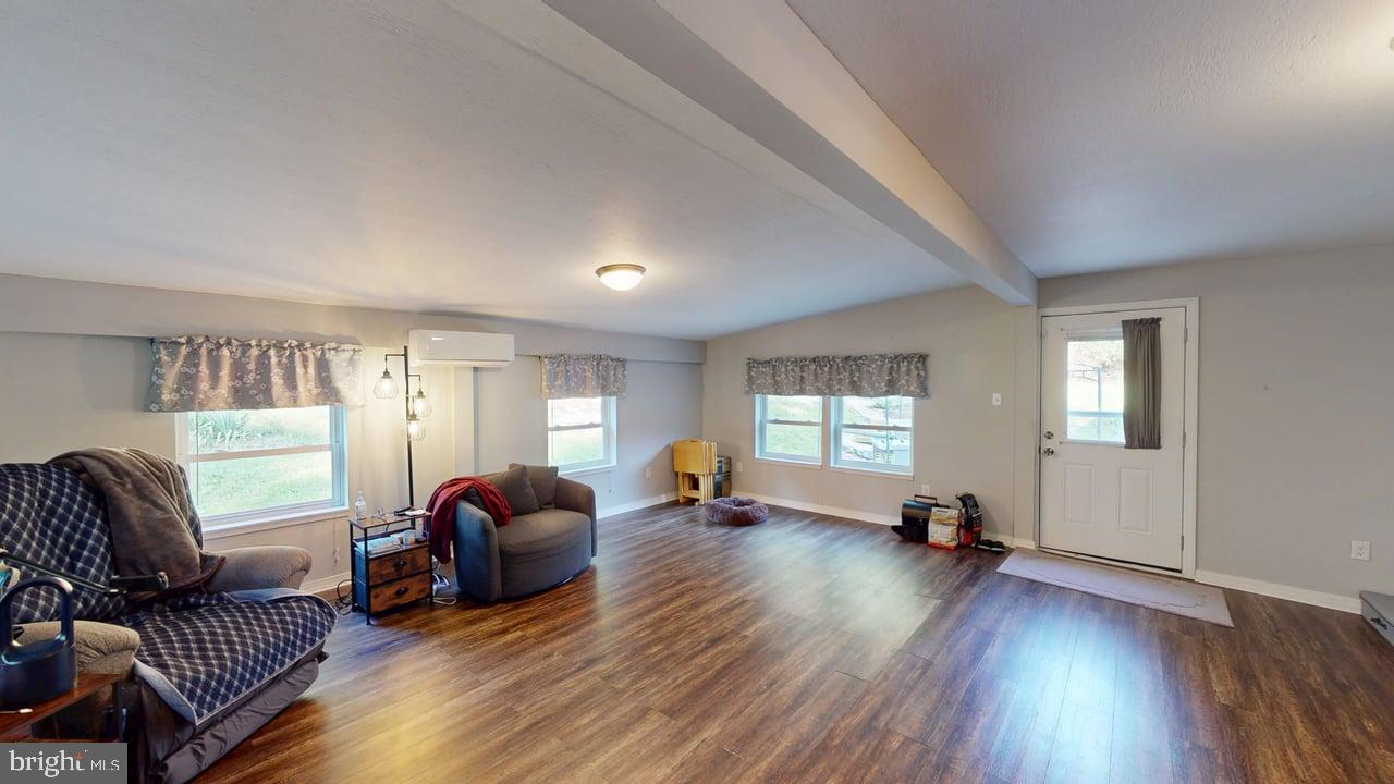 FORT ASHBY - Residential