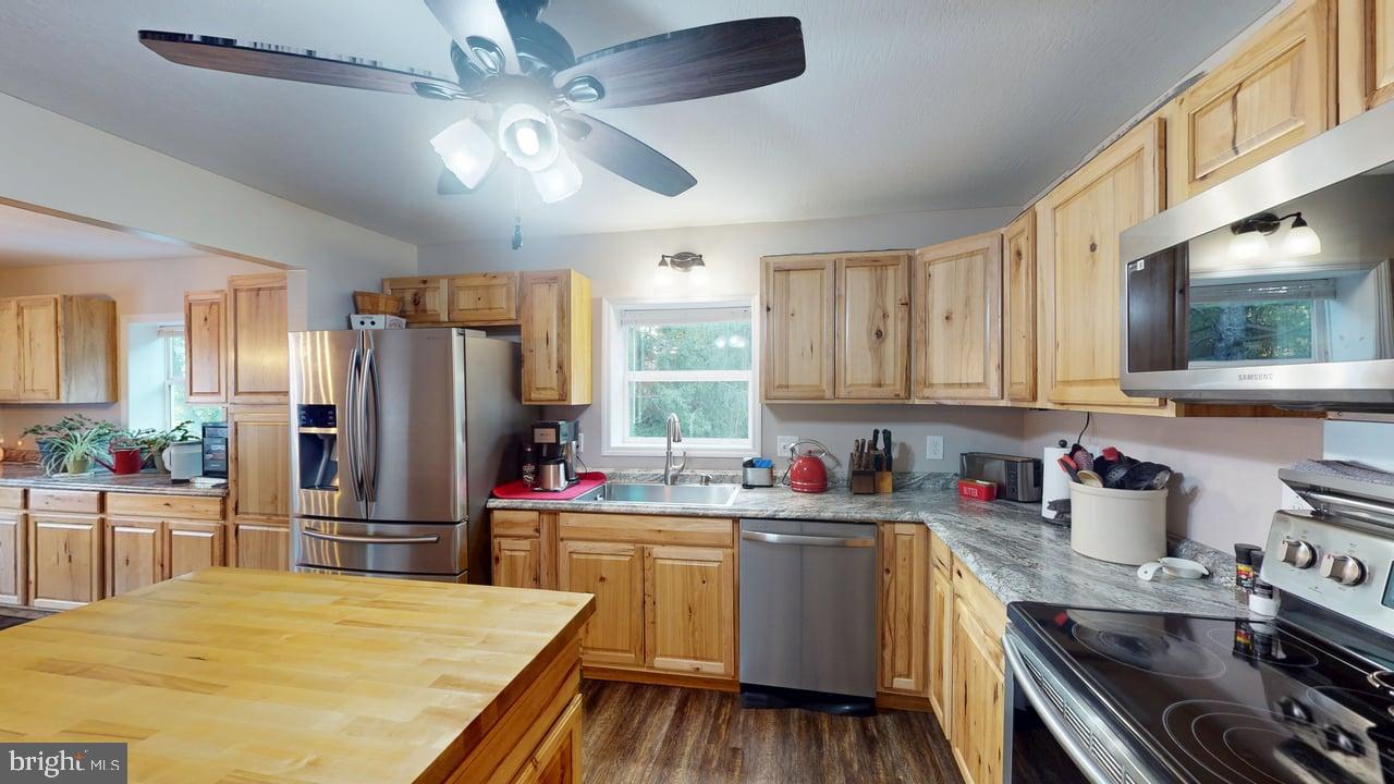 FORT ASHBY - Residential