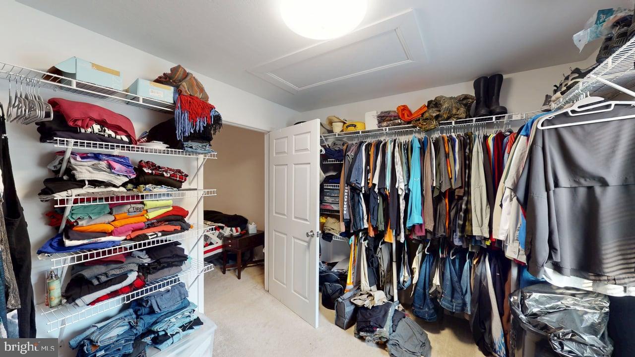 FORT ASHBY - Residential