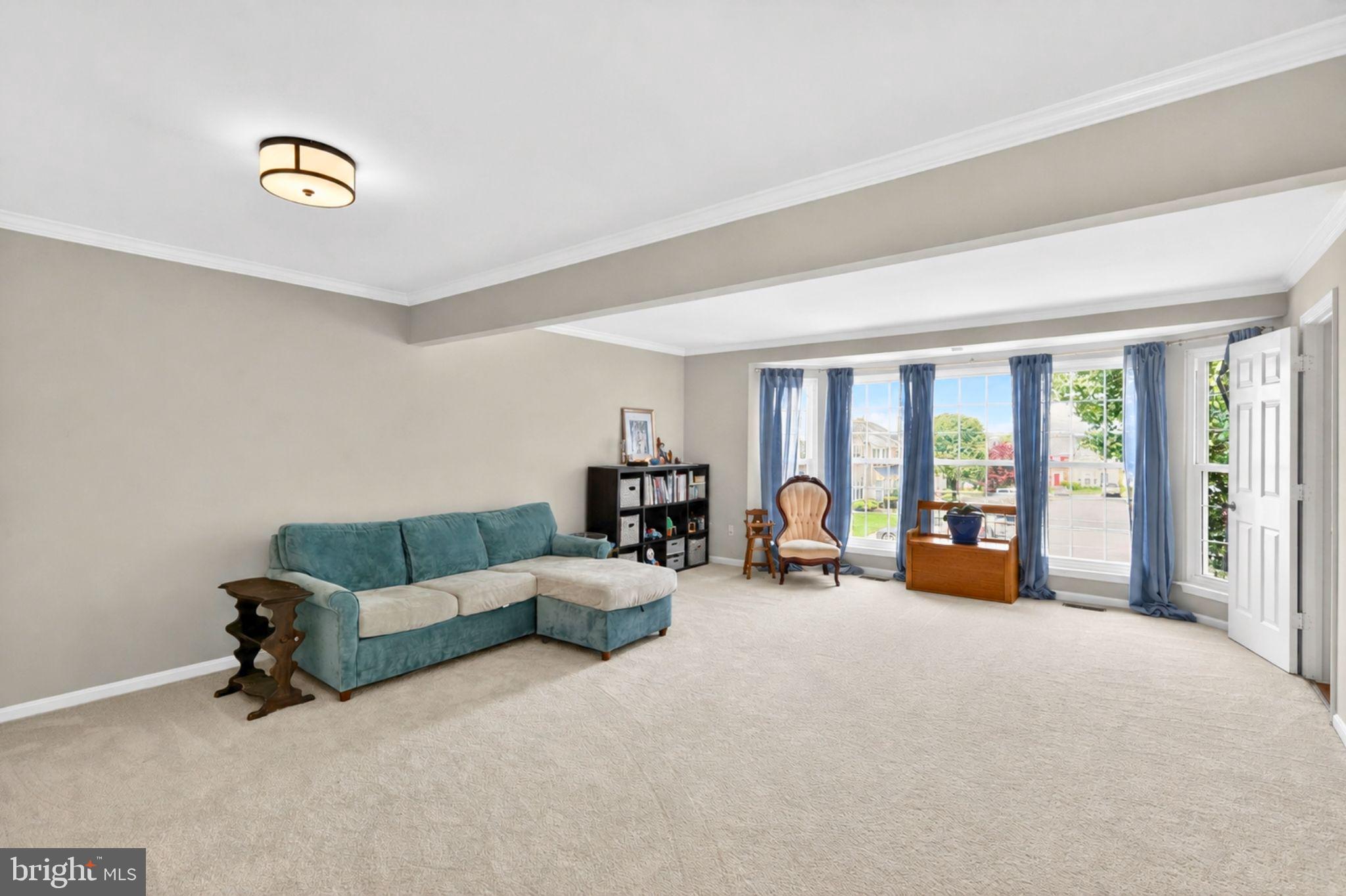 BELMONT STATION - Residential