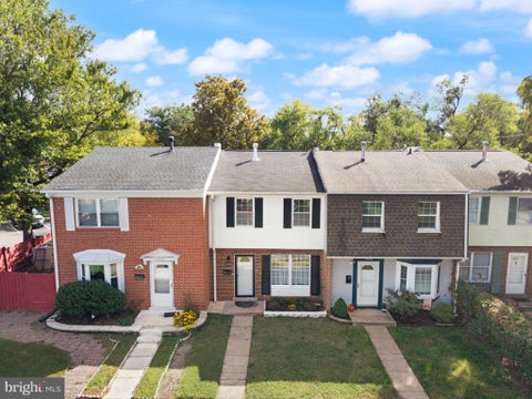 Photo of 14794 Tamarack Place, WOODBRIDGE, VA 22191 (MLS # VAPW2132570)