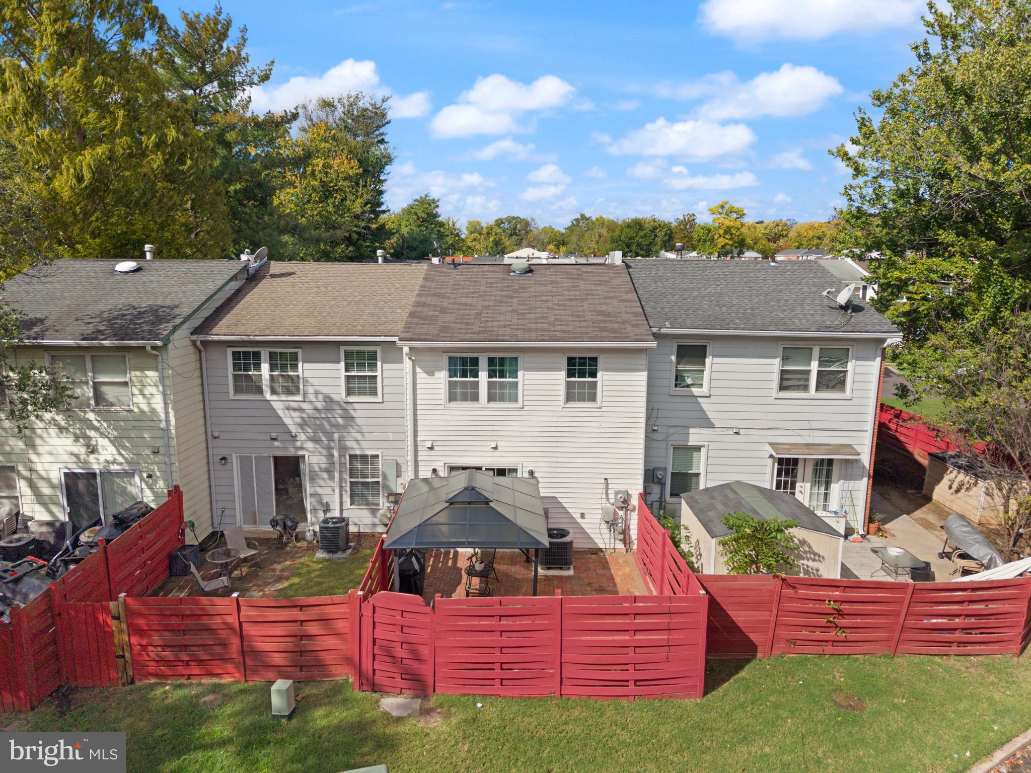 14794 TAMARACK PLACE