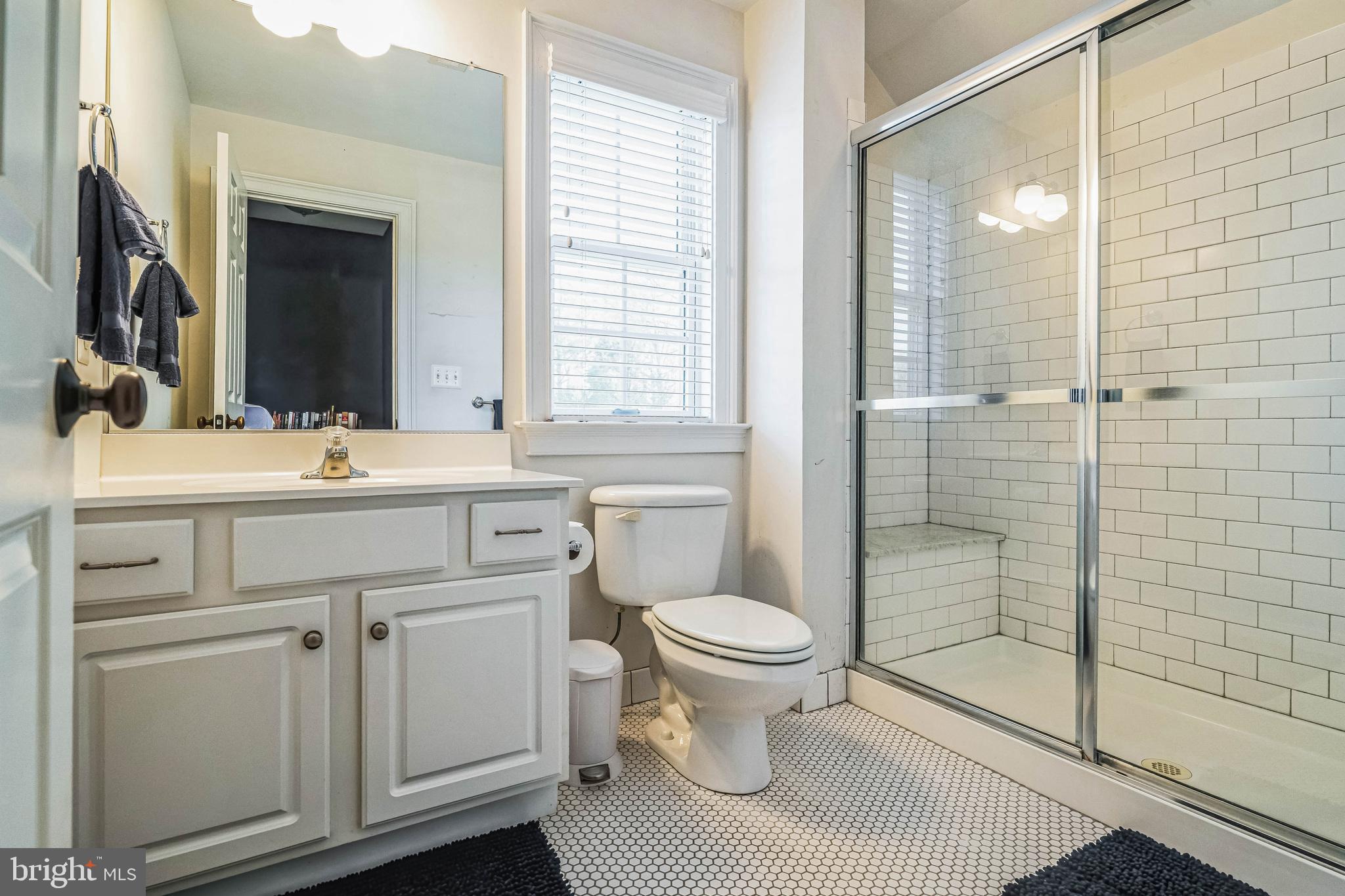 MAPLEWOOD - Residential