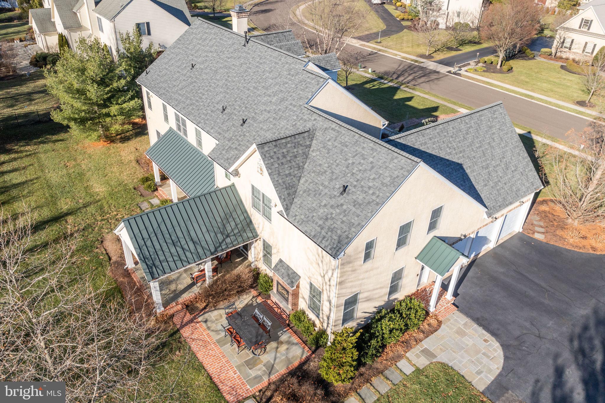 MAPLEWOOD - Residential