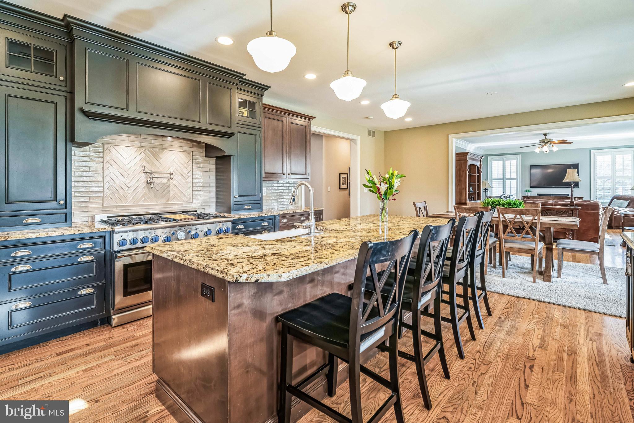 MAPLEWOOD - Residential