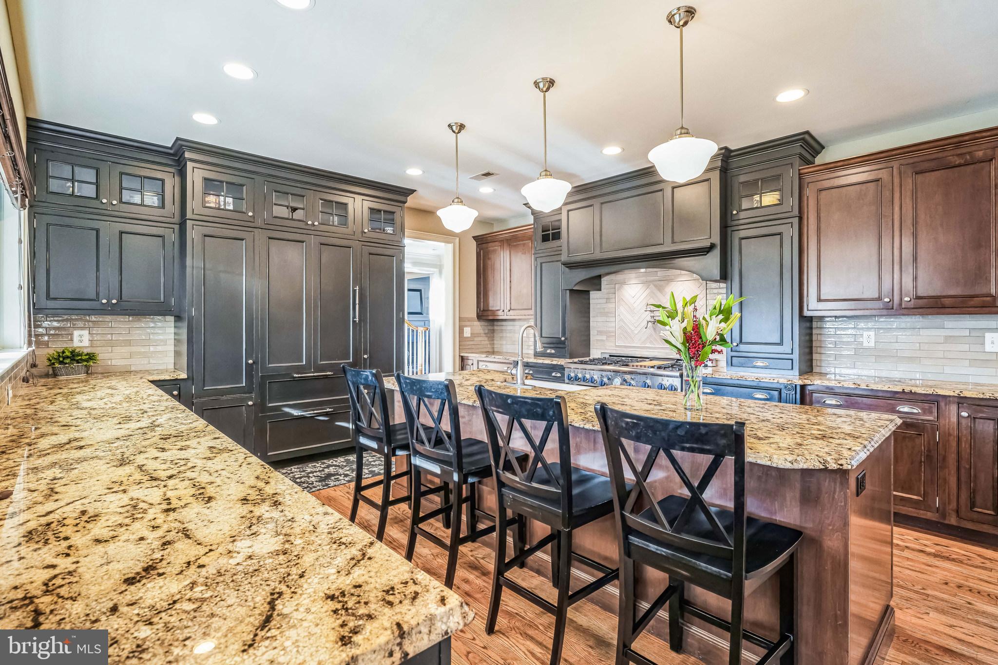 MAPLEWOOD - Residential