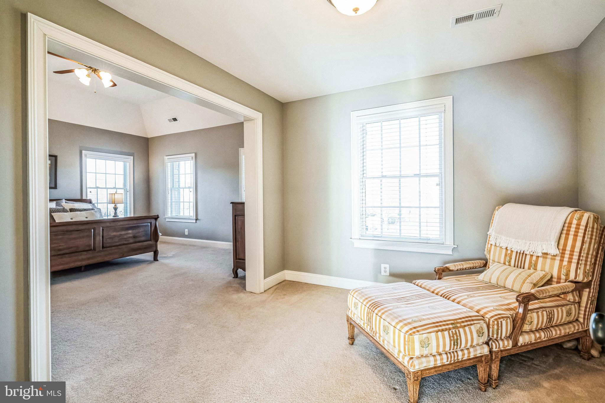 MAPLEWOOD - Residential