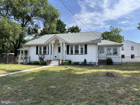 Homes For Sale - 452 Raritan Avenue<br/> Camden County, ATCO, NJ 08004