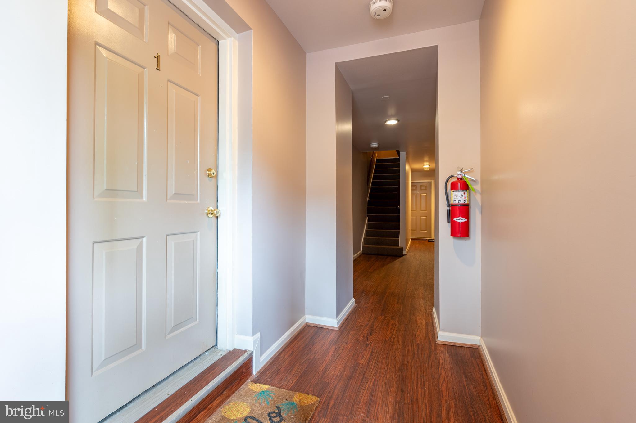 ADMIRAL TERRY - Residential