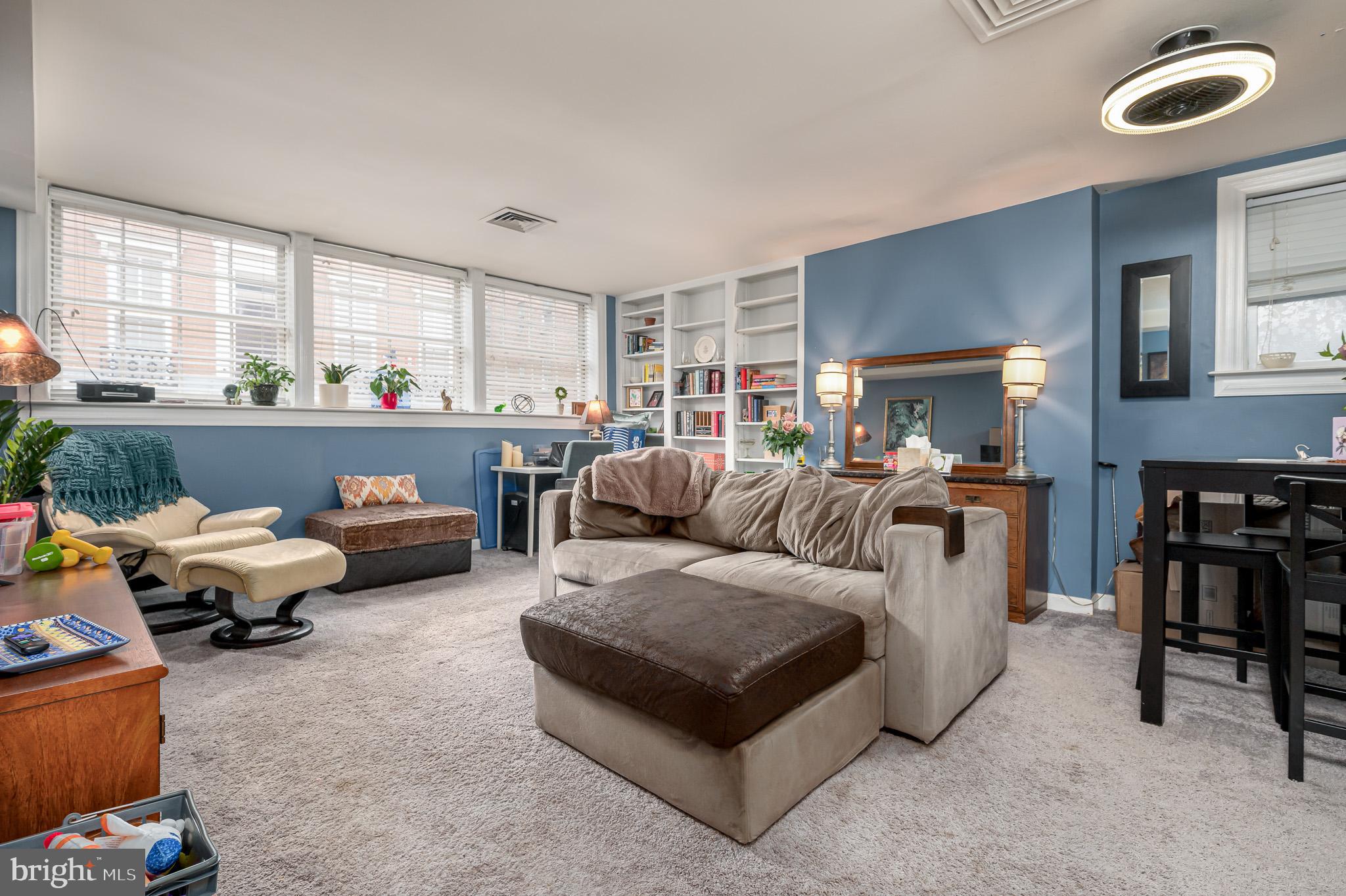 ADMIRAL TERRY - Residential