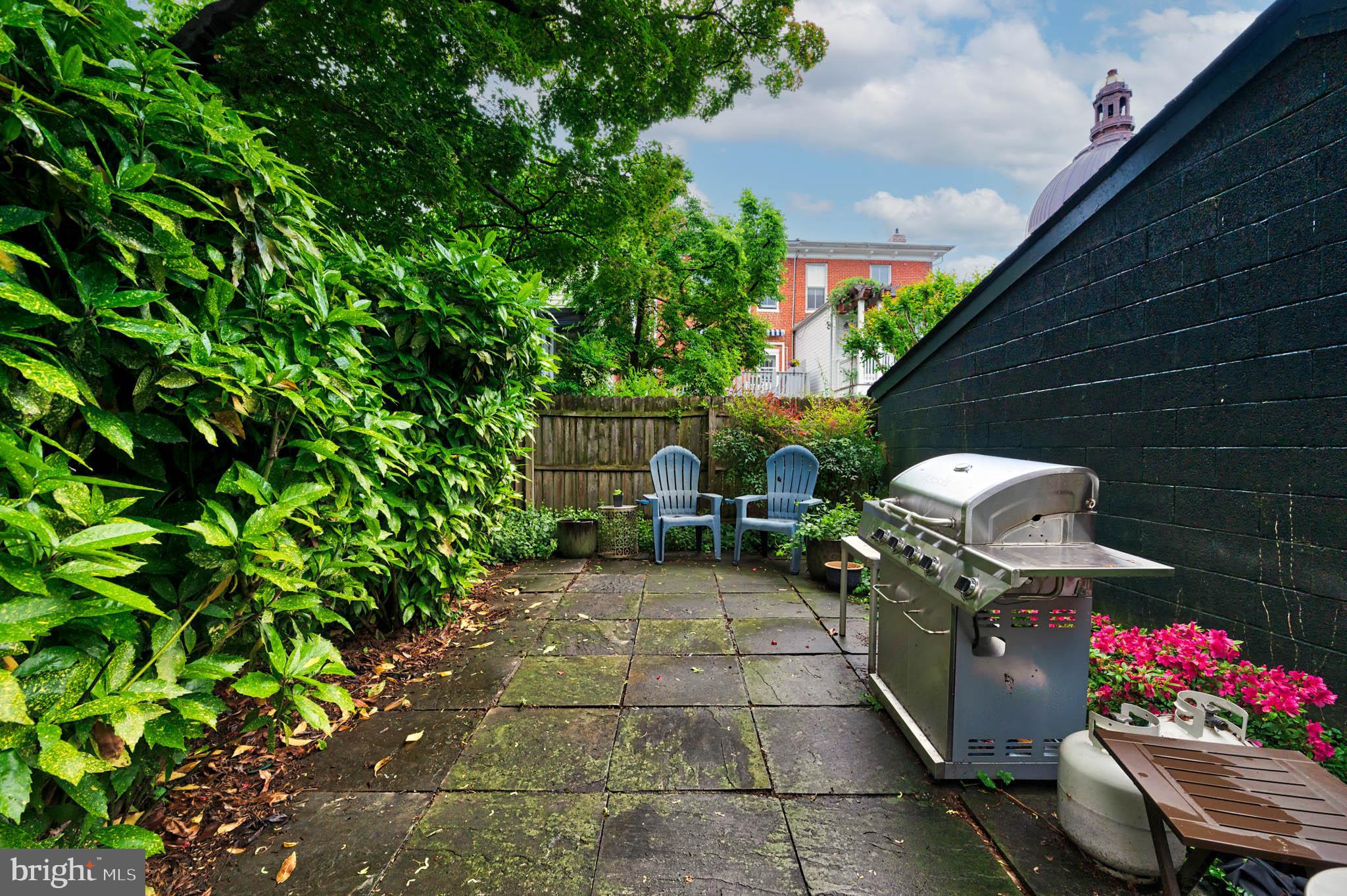 ADMIRAL TERRY - Residential