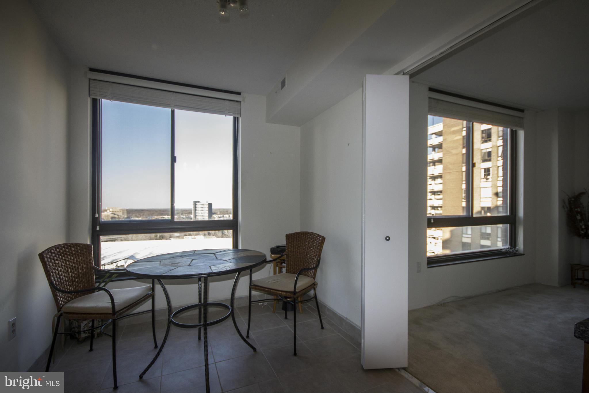 ENCORE OF MCLEAN - Residential