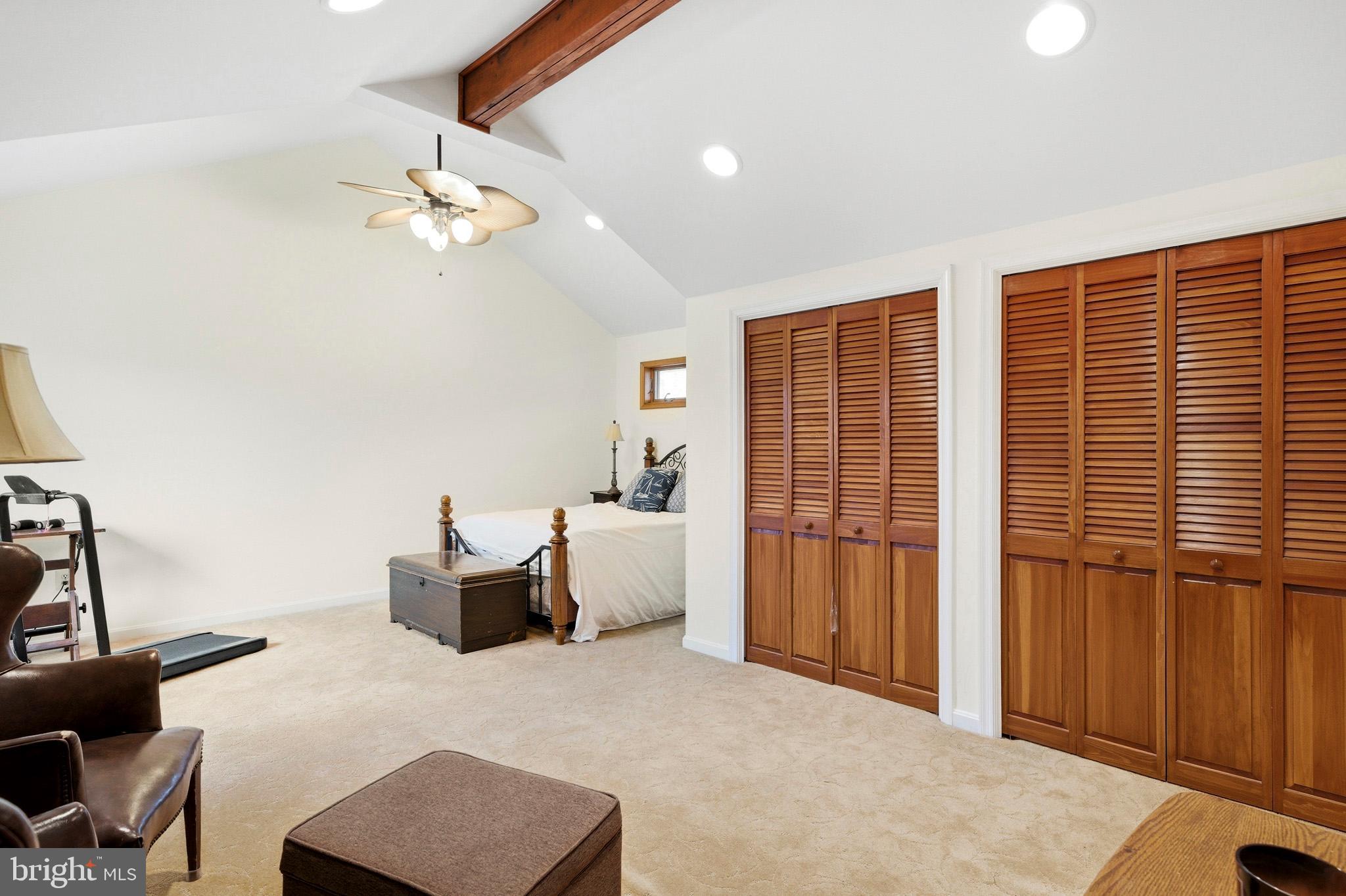 ST LEONARD SHORES - Residential