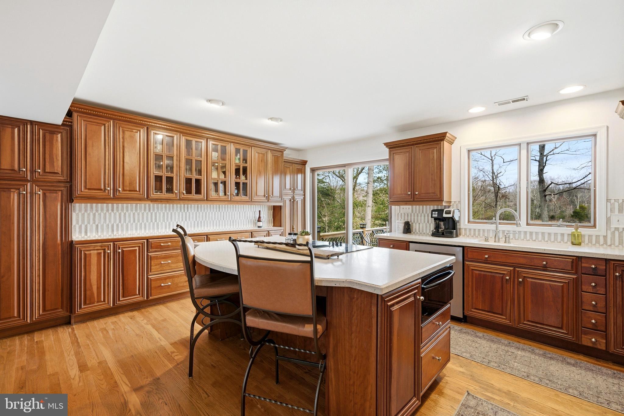 ST LEONARD SHORES - Residential