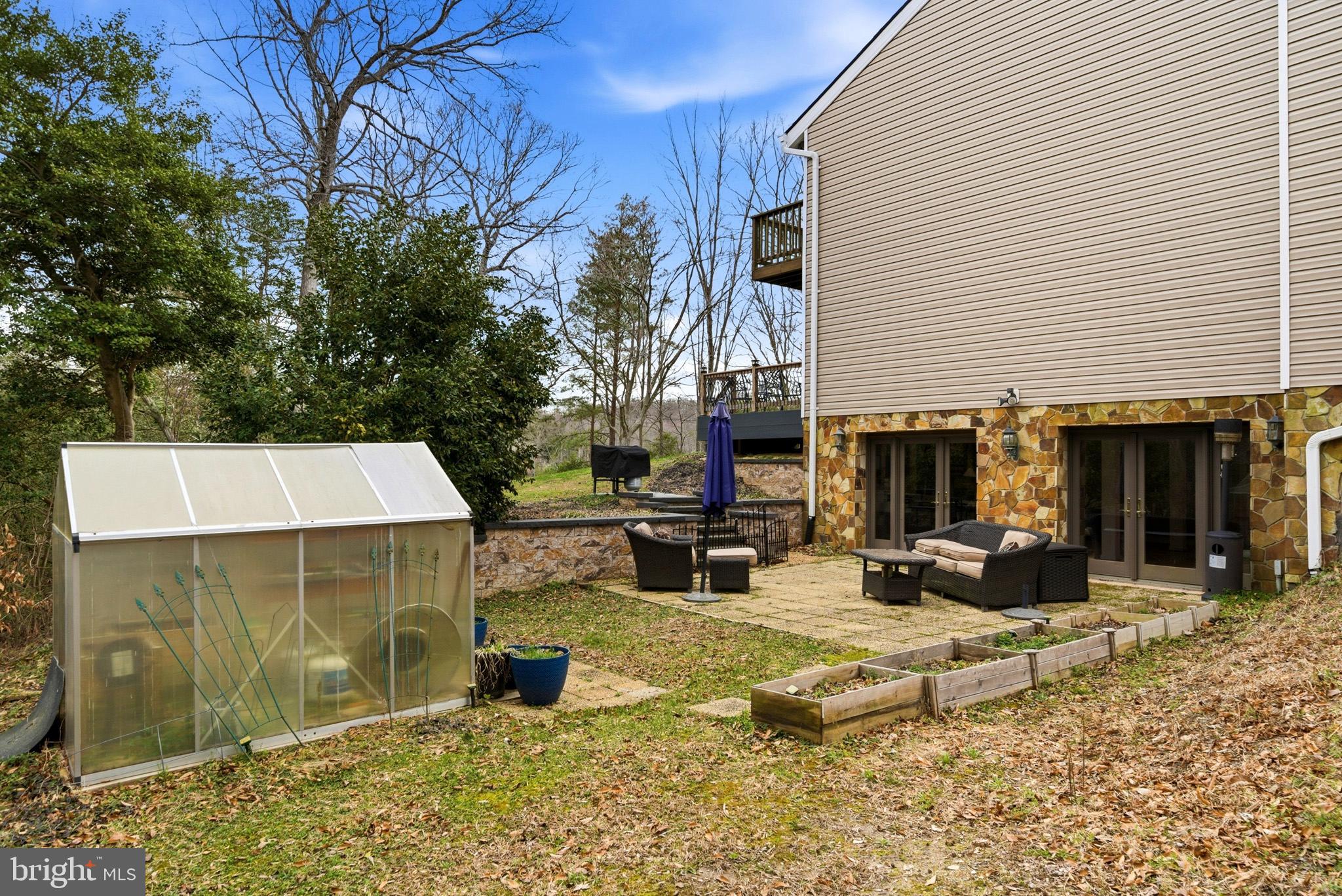 ST LEONARD SHORES - Residential