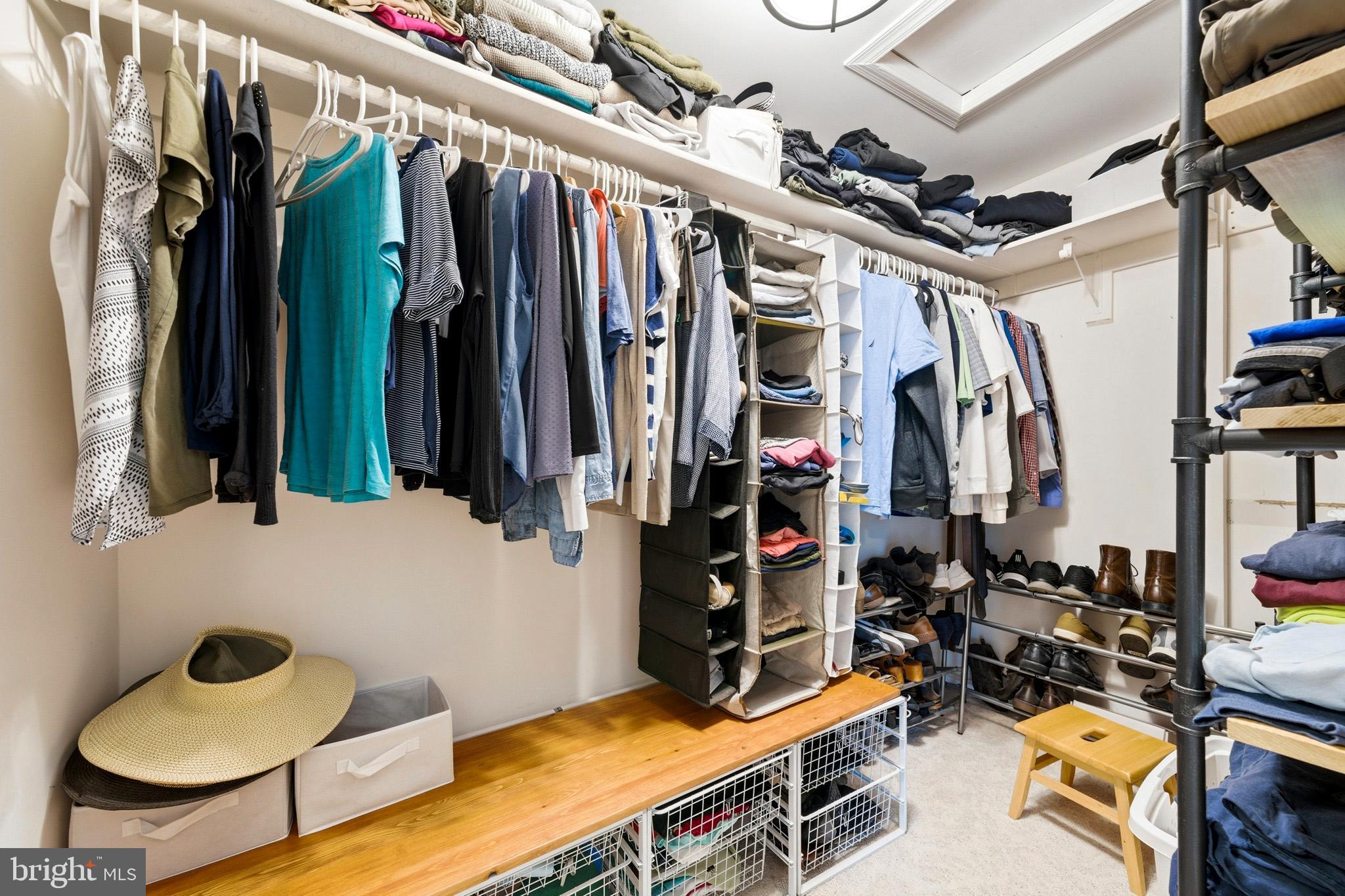 ST LEONARD SHORES - Residential