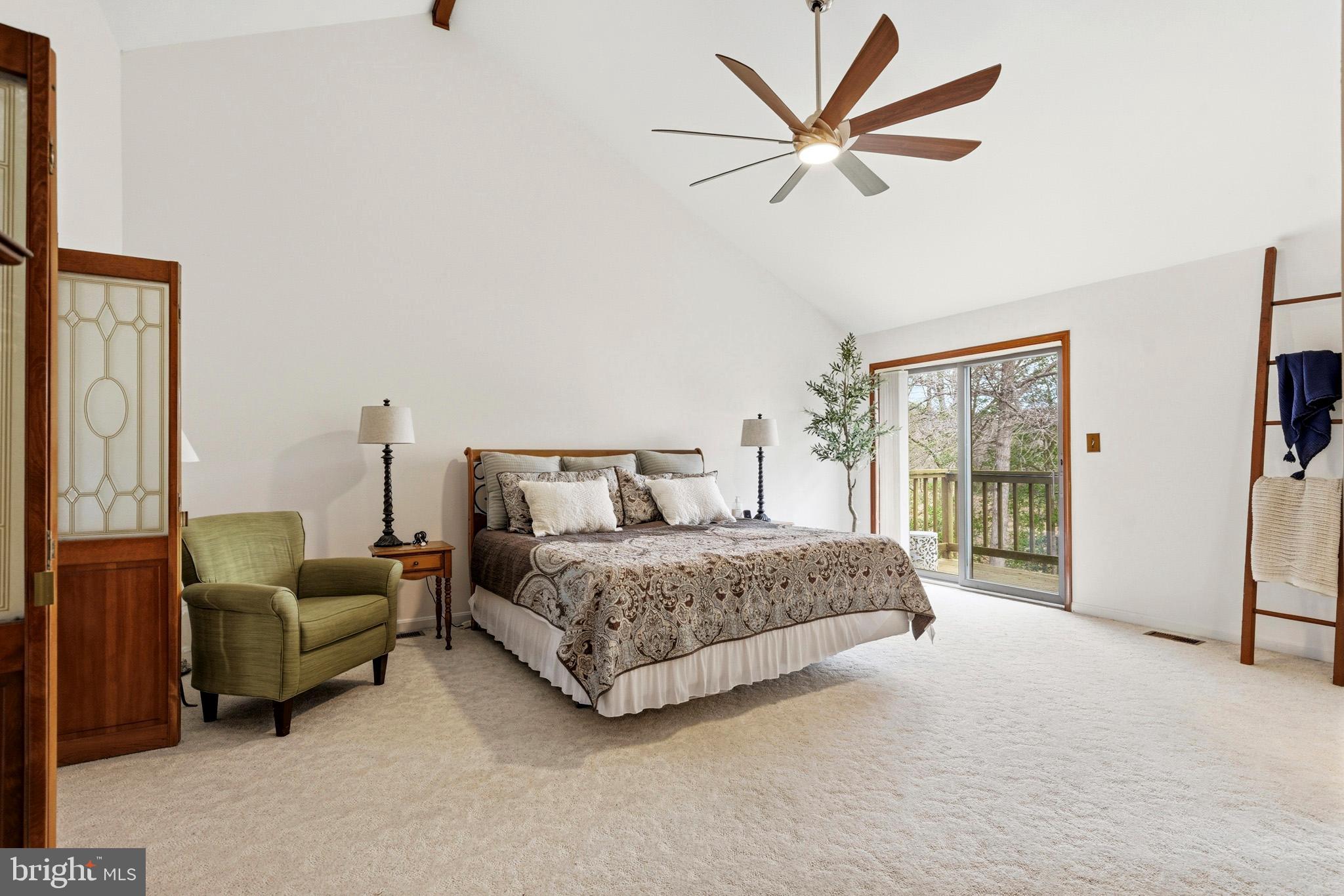 ST LEONARD SHORES - Residential