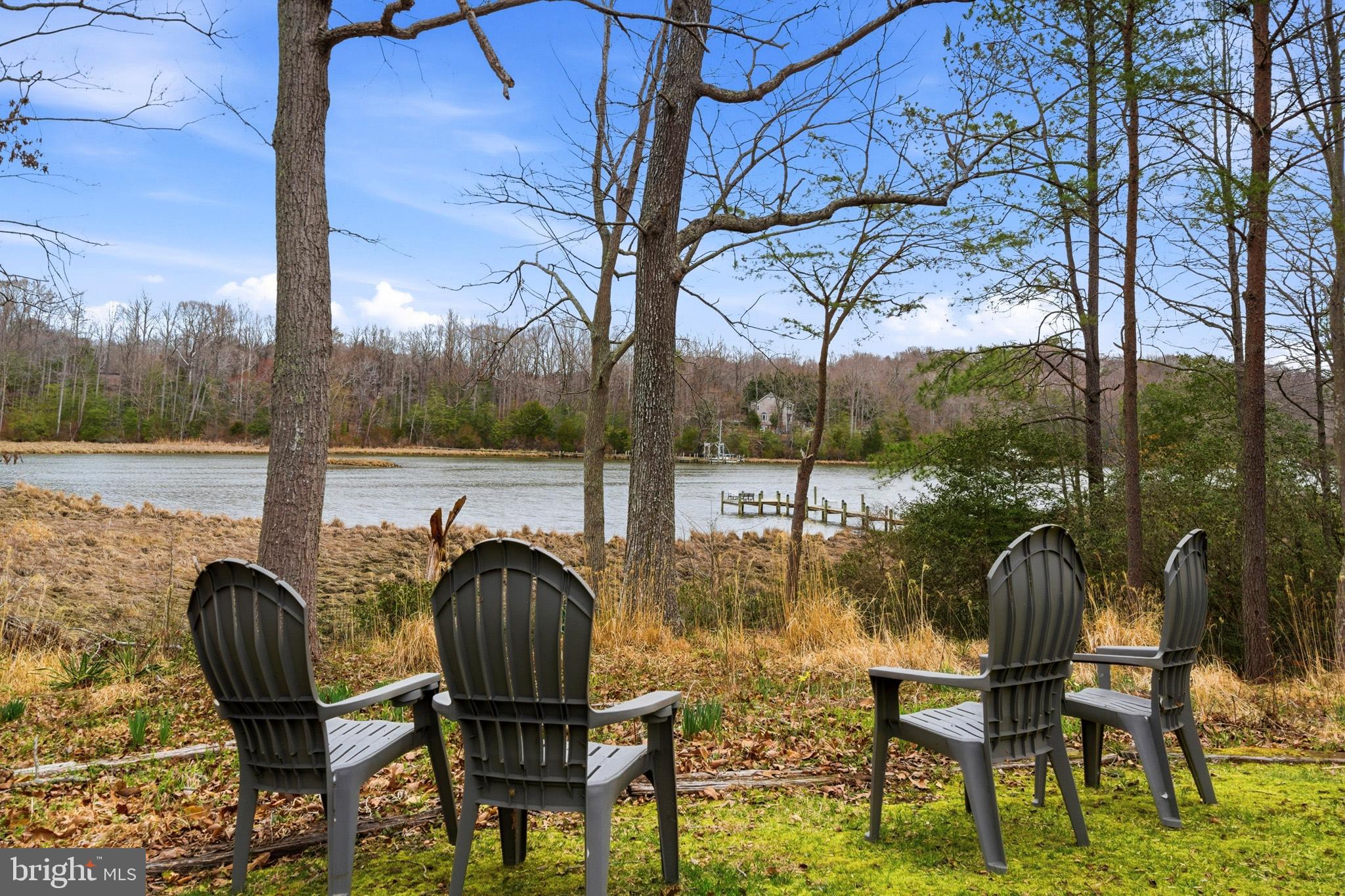 ST LEONARD SHORES - Residential