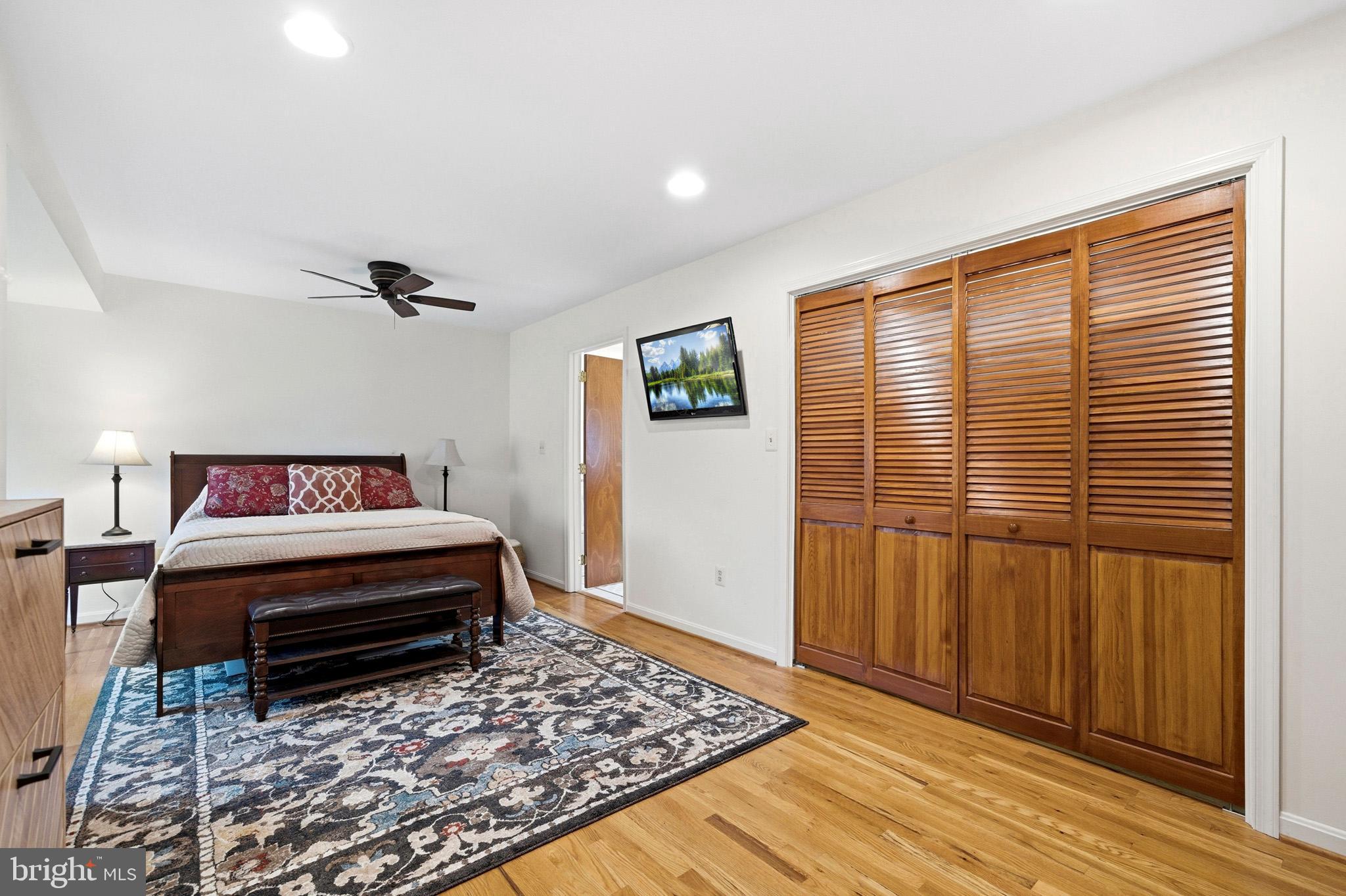 ST LEONARD SHORES - Residential