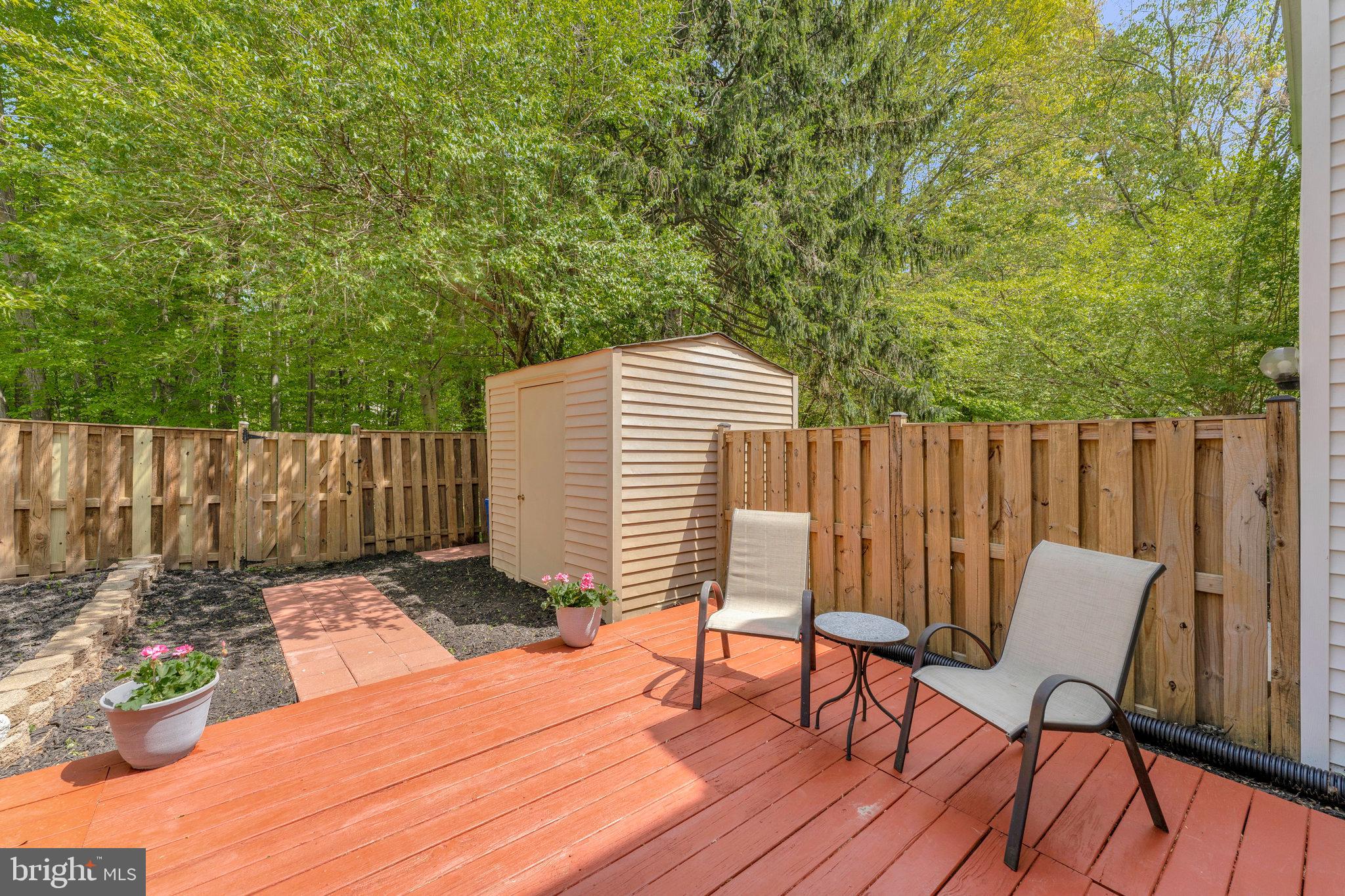 NEWINGTON FOREST - Residential