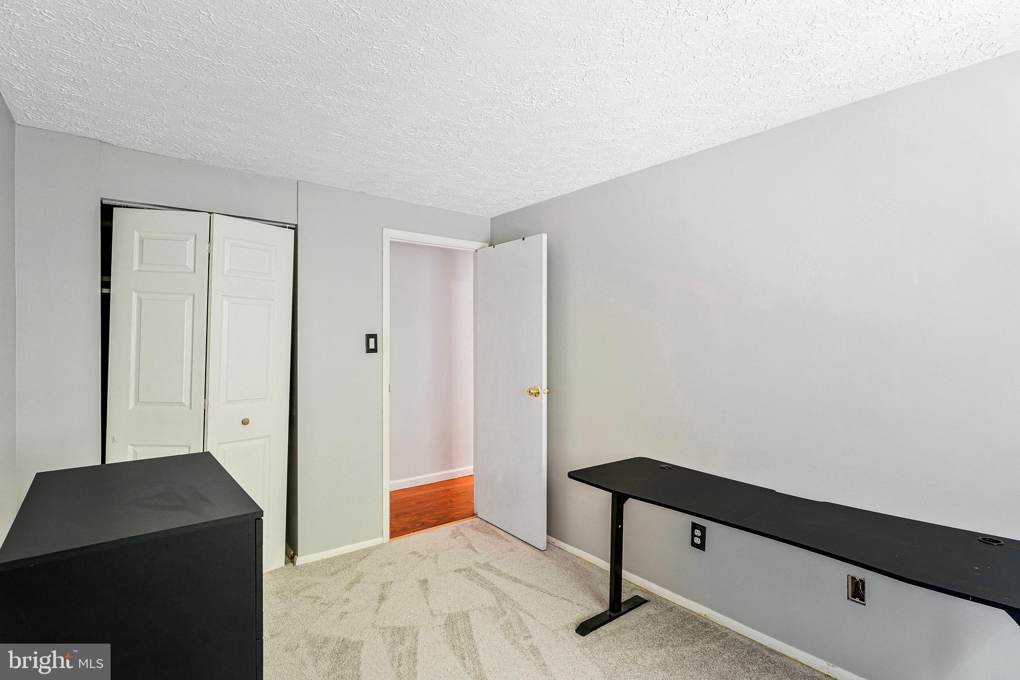 NEWINGTON FOREST - Residential