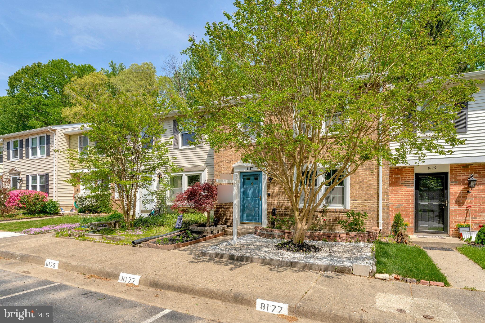8177 WILLOWDALE COURT