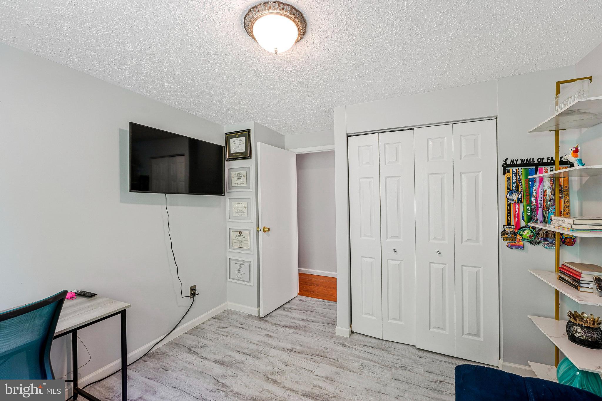 NEWINGTON FOREST - Residential