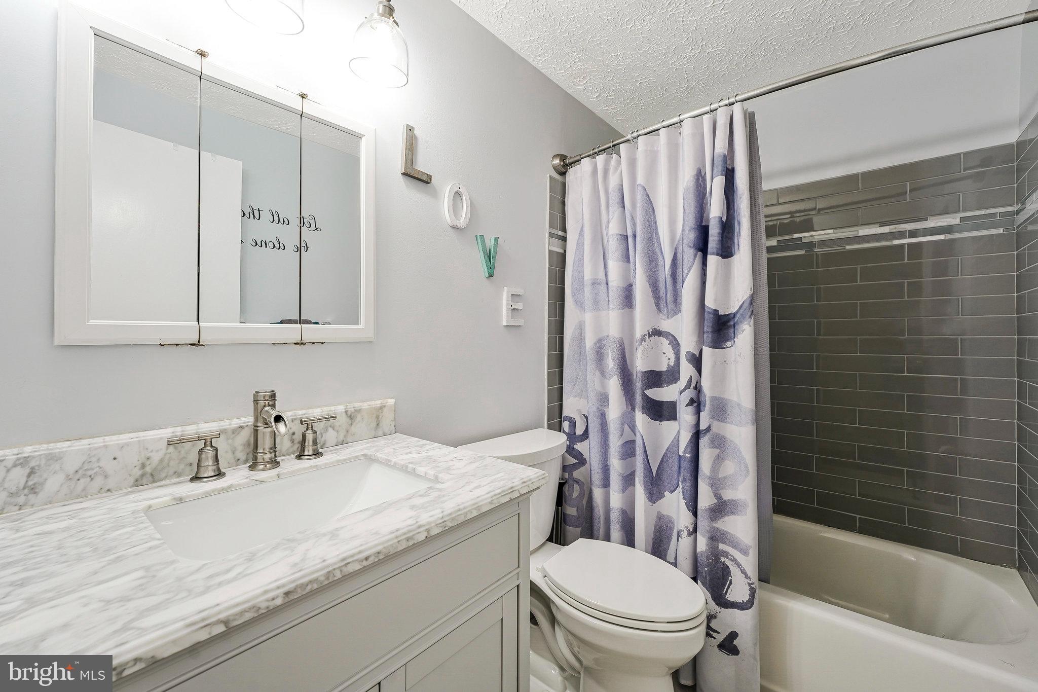 NEWINGTON FOREST - Residential