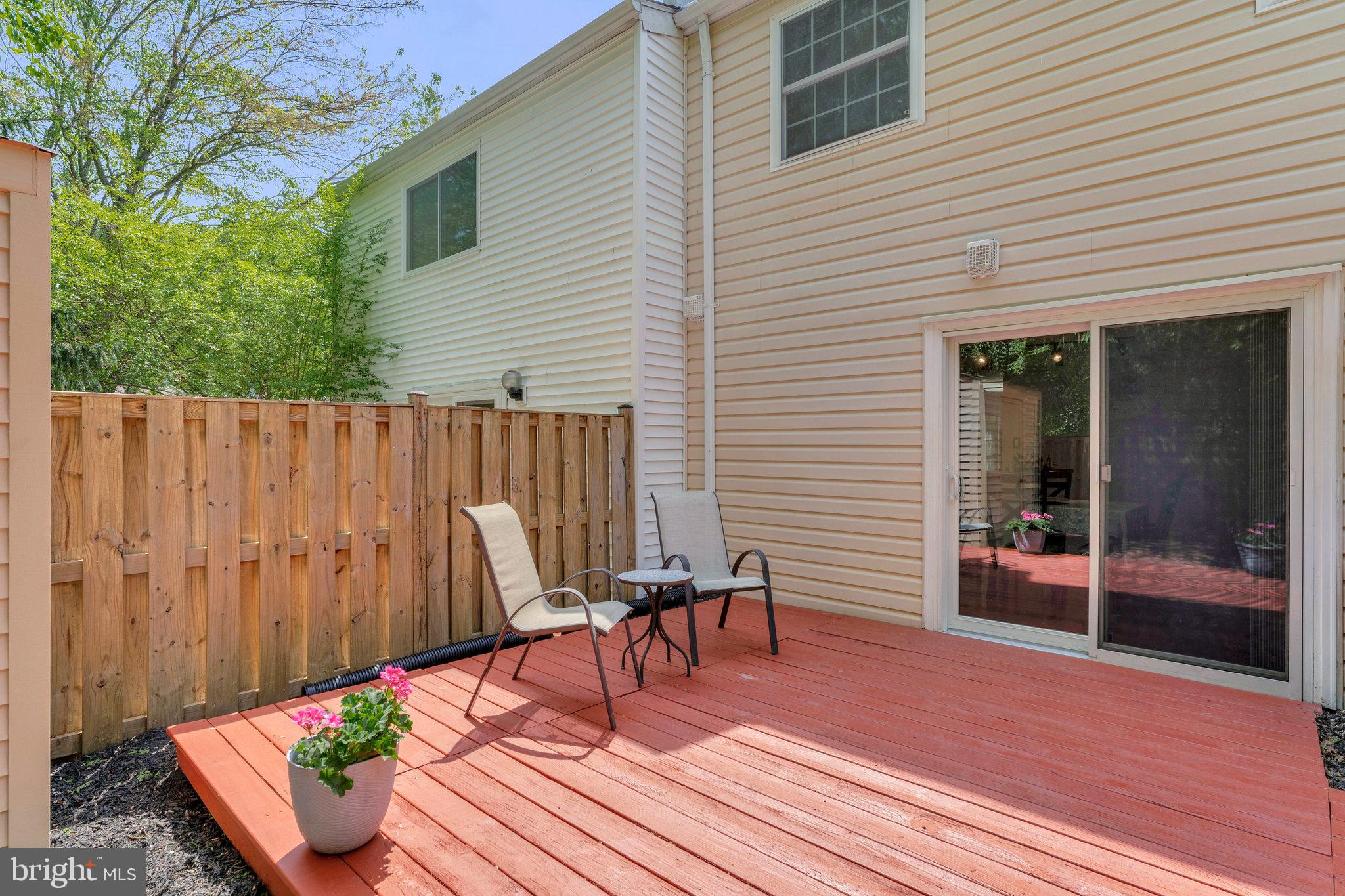 NEWINGTON FOREST - Residential