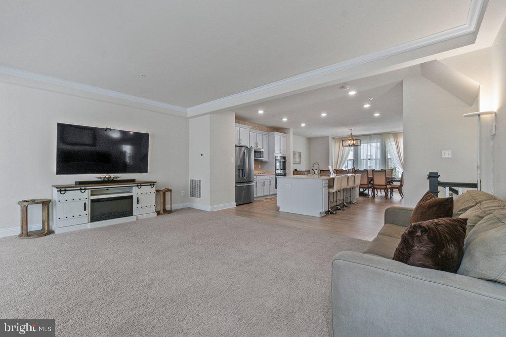 AMBER RIDGE - Residential