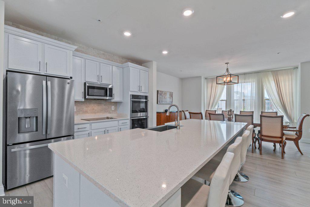 AMBER RIDGE - Residential