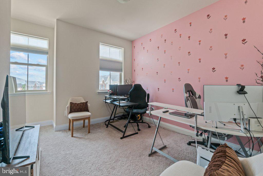 AMBER RIDGE - Residential