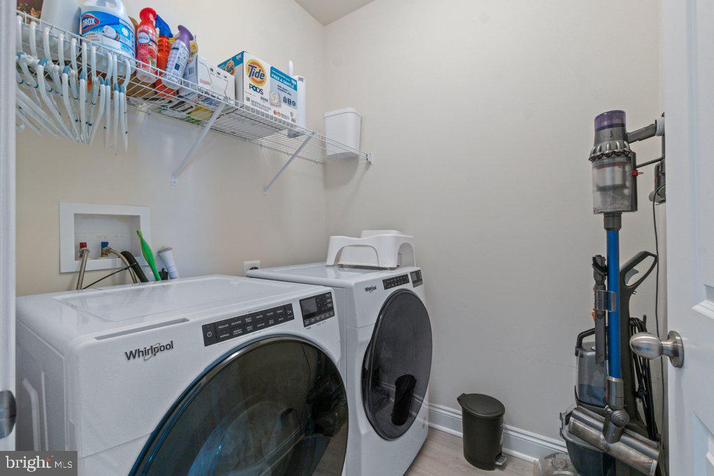 AMBER RIDGE - Residential